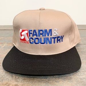 NWOT Vintage Central Tractor CT Farm & Country Snap Back Trucker Hat